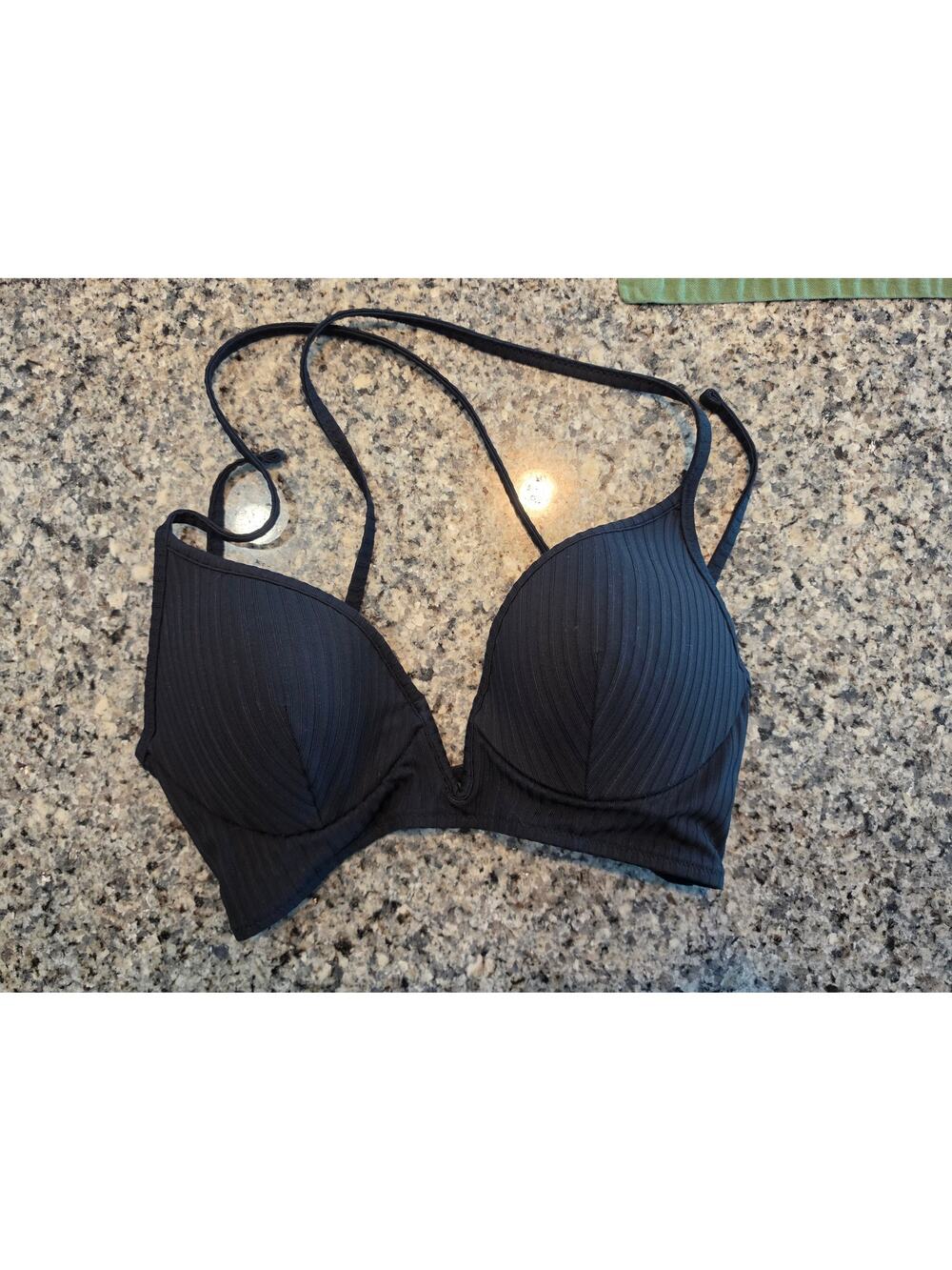 Shade & Shore Bikini Top Black Size 36C